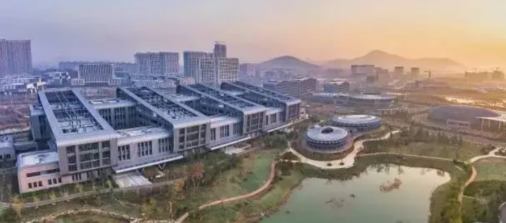 青岛乾青世纪信息技术有限公司中标青岛海洋科学与技术国家实验室办公设备采购项目
